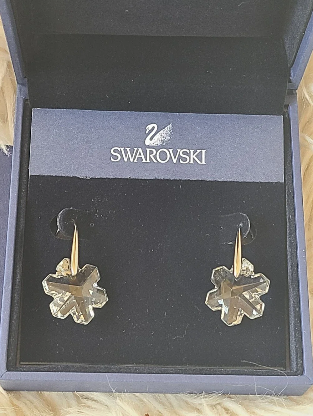 Swarovski Medley Snowflake Pierced Earrings 1054821- New In Box